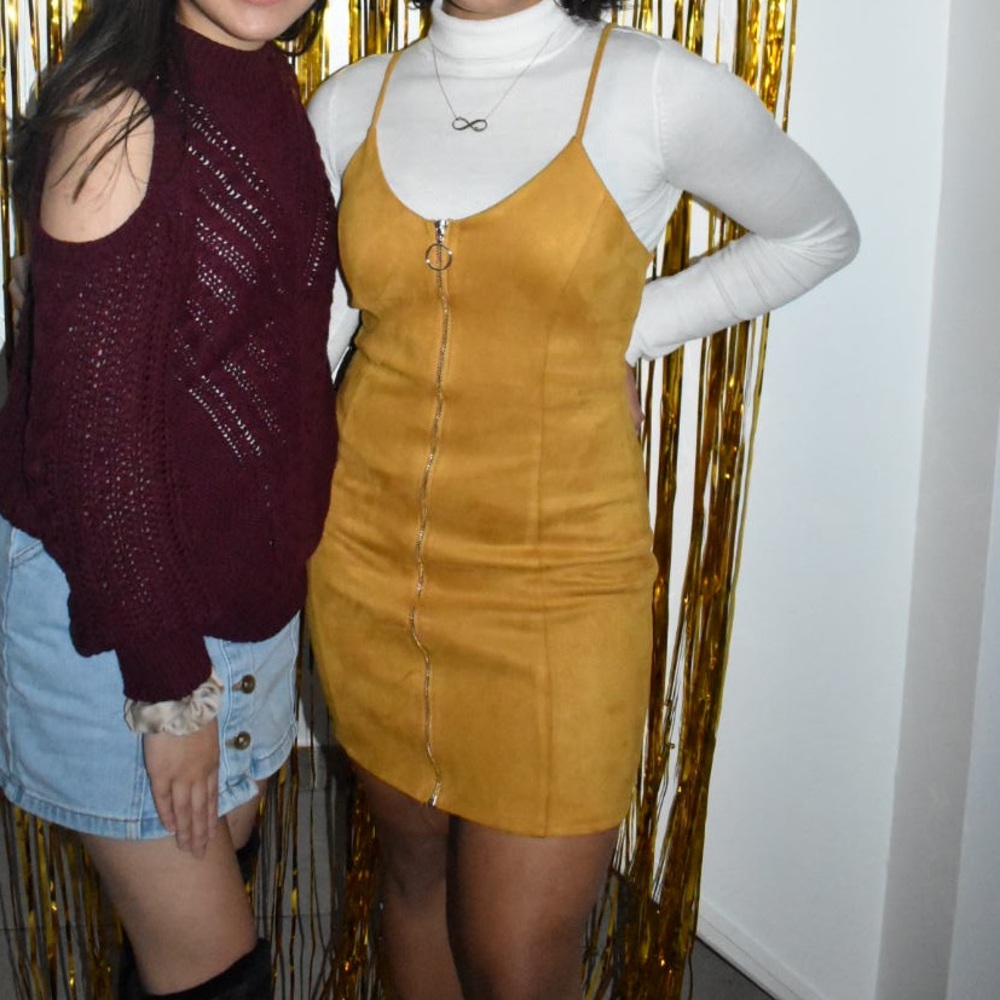 ⭐️Mustard Yellow Faux Suede Zip Up Dress⭐️